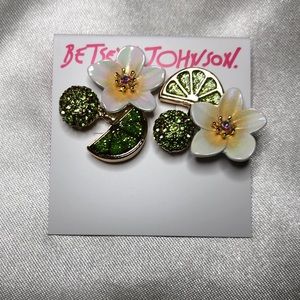 Betsey Johnson Gold Tone Lime Slice & Tropical Flower Cluster Stud Earrings NWT